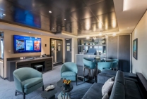 Suite Royale Yacht Club avec Bain à Remous